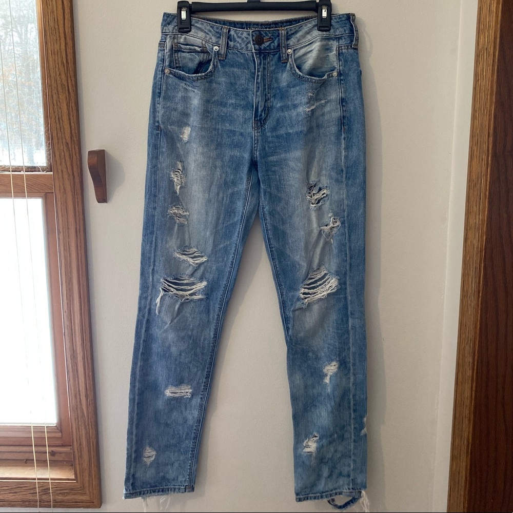 A&E tom girl jeans